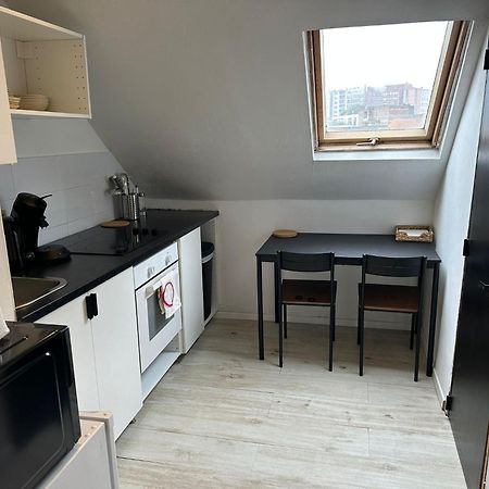 Immeuble Au Coeur De Bruxelles : Vivez L'Experience Unique De La Rue Verbist エクステリア 写真